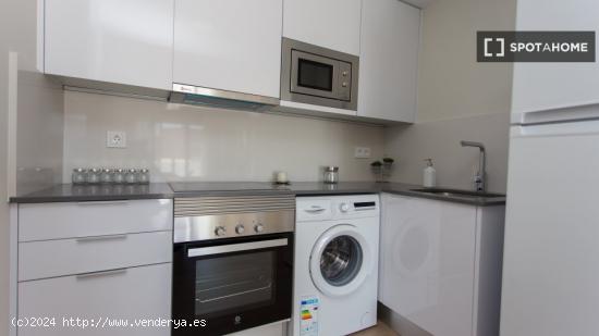 Apartamento entero de 1 dormitorio en València - VALENCIA