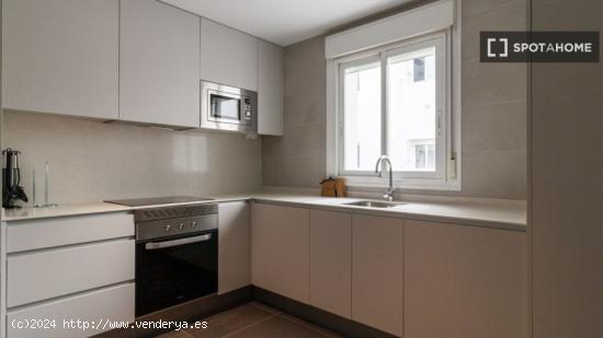 Apartamento de 3 dormitorios en alquiler en Chamartín, Madrid - MADRID