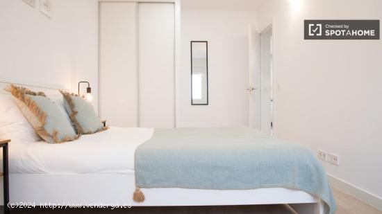 Apartamento de 2 dormitorios en alquiler en Tetuán - MADRID