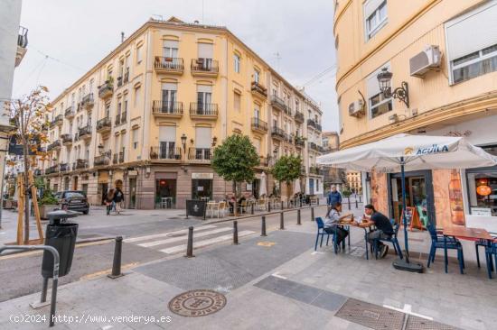  Piso entero de 2 dormitorios en valència. - VALENCIA 