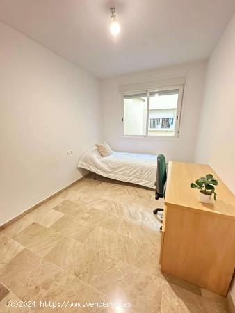 1 dormitorio en piso compartido en Córdoba - CORDOBA