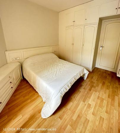  1 dormitorio en piso compartido en Barcelona - BARCELONA 