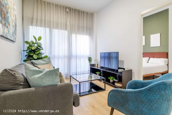  Apartamento de 2 dormitorios en alquiler en Madrid - MADRID 