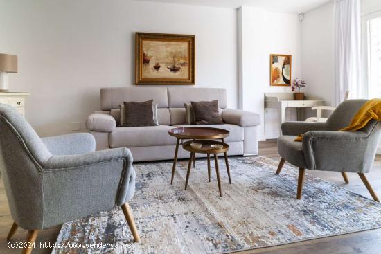 Apartamento completo de 2 dormitorios en Málaga - MALAGA