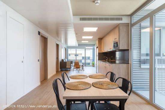 Se alquila habitación en residencia de estudiantes en Sant Adrià De Besòs, Barcelona - BARCELONA