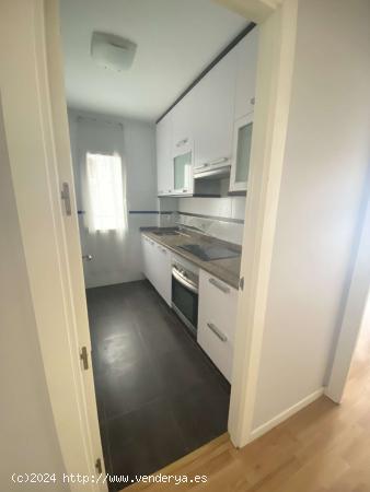 Apartamento de 2 dormitorios en alquiler en El Pilar, Madrid. - MADRID