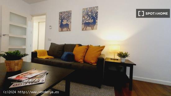 Apartamento de 2 dormitorios en alquiler en Madrid - MADRID