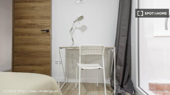 Habitación en piso compartido en valència - VALENCIA