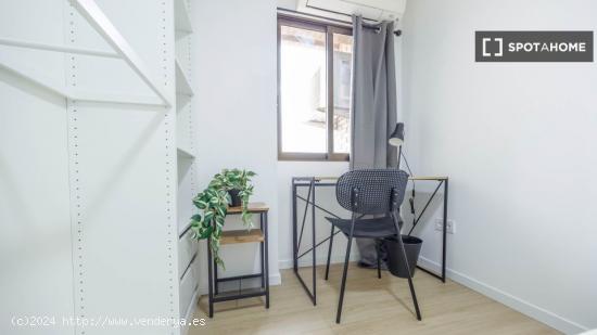 Habitación en piso compartido en valència - VALENCIA