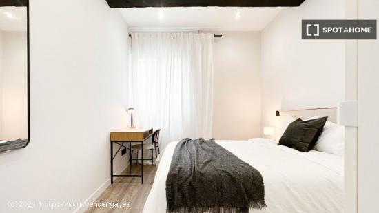 Alquiler de habitaciones en piso de 3 dormitorios en Arganzuela - MADRID