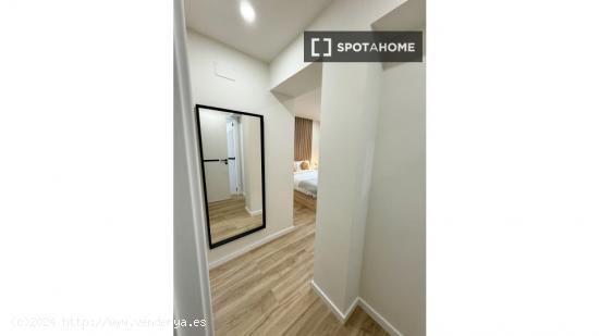 Habitaciones en alquiler en apartamento de 4 dormitorios en El Cabanyal. - VALENCIA