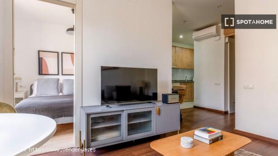 Apartamento de 2 dormitorios en alquiler en L'Eixample - BARCELONA