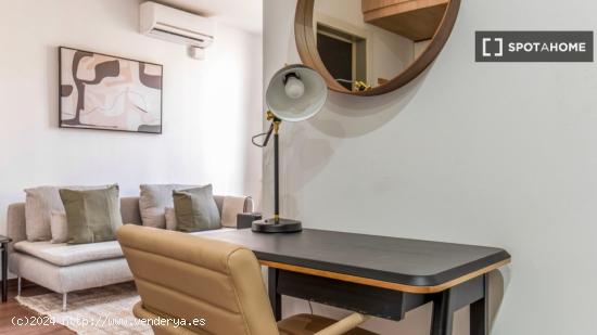 Apartamento de 2 dormitorios en alquiler en L'Eixample - BARCELONA