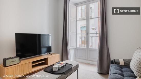 Apartamento de 2 dormitorios en alquiler en Madrid - MADRID