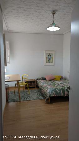 Habitación en piso compartido en valència - VALENCIA