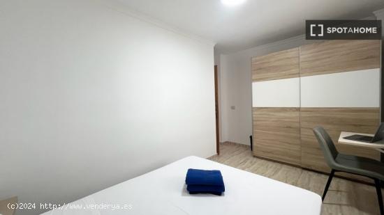 Habitación en piso compartido en Las Palmas de Gran Canaria - LAS PALMAS