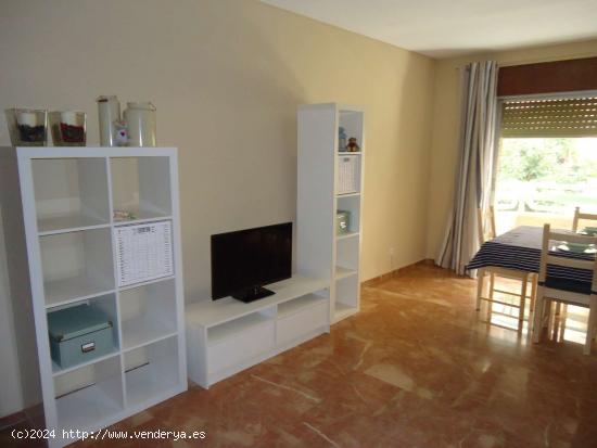  Habitación en piso compartido en Córdoba - CORDOBA 