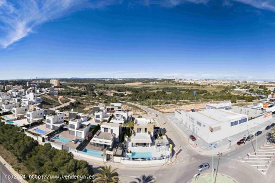 Chalet de lujo con vista al mar en Campoamor - ALICANTE