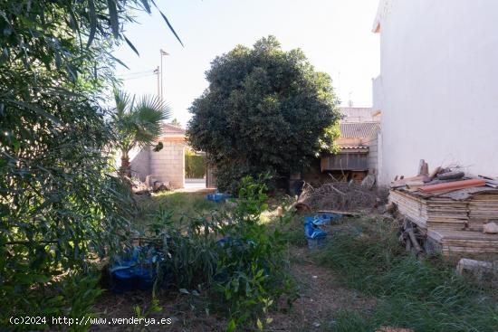 Terreno Urbano cerca de Playa Espejo en Los Alcázares - MURCIA