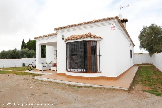 VENTA DE CHALET PINAR DE LOS FRANCESES / MARQUESADO - CADIZ