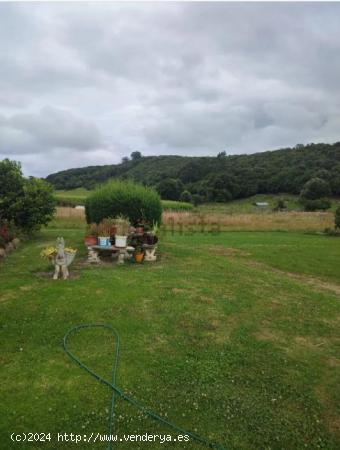 Casa de piedra individual con 7.160 metros de terreno - CANTABRIA