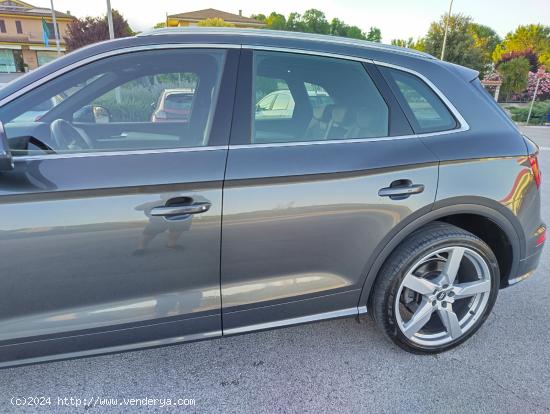 2020 Audi Q5 40 TDI quattro sport