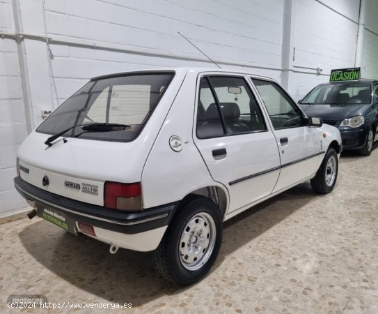 Peugeot 205 Mito 1.8 d de 1996 con 200.000 Km por 2.000 EUR. en Sevilla