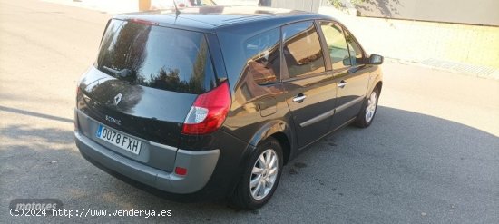 Renault Grand Scenic 1.9 DCI DYNAMIQUE 130Cv de 2007 con 345.000 Km por 3.900 EUR. en Ciudad Real