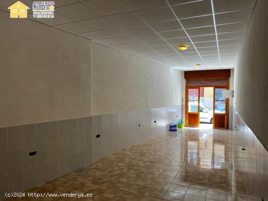 LOCAL COMERCIAL EN VENTA EN EL ALTET, CALLE BERGANTIN - ALICANTE