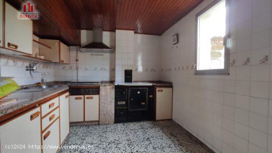 REF. 5064 VENTA DE CASA Y PAJAR PRÓXIMOS A OURENSE - ORENSE