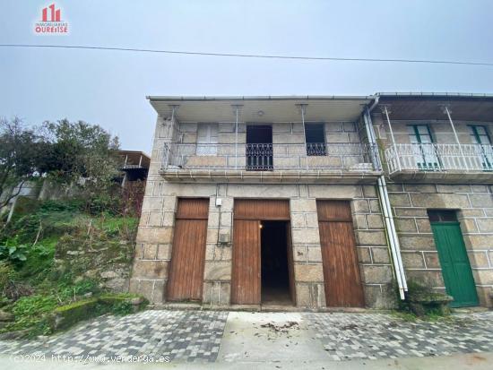 CASA DE PIEDRA EN LA ZONA DE CENLLE A 15 MINUTOS DE LA CIUDAD DE OURENSE - ORENSE