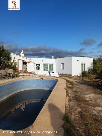 CASA DE CAMPO EN SENIJA - ALICANTE