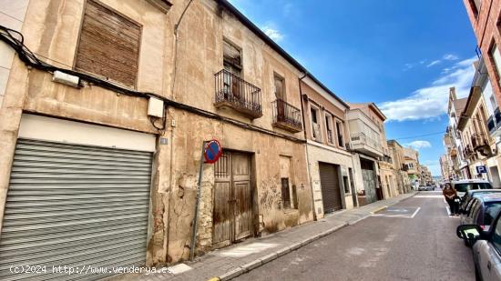 Casa adosada para reformar - ALICANTE