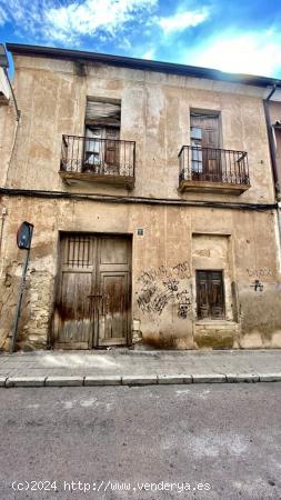 Casa adosada para reformar - ALICANTE