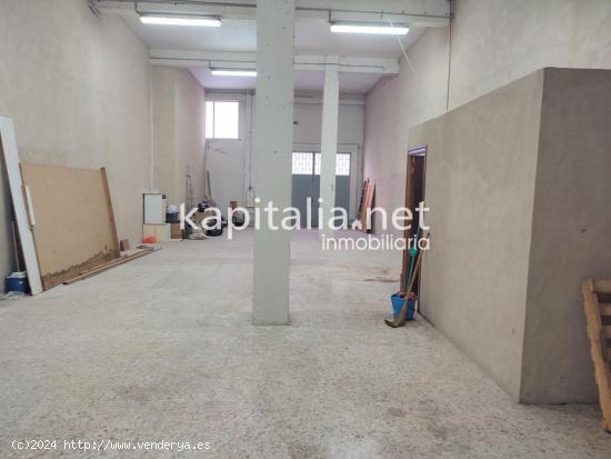 LOCAL COMERCIAL A LA VENTA EN BOCAIRENT - VALENCIA