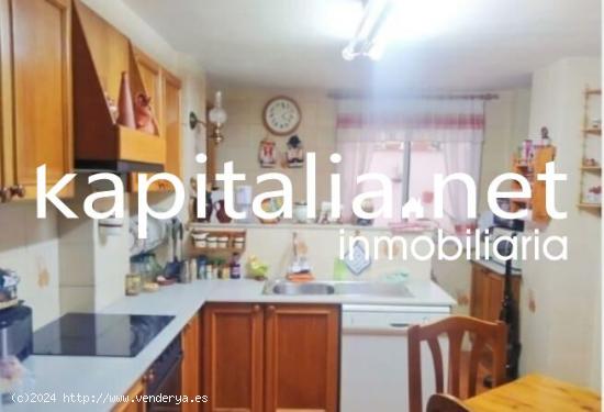 Piso a la venta en zona Santa Rosa de Alcoy (Alicante) - ALICANTE