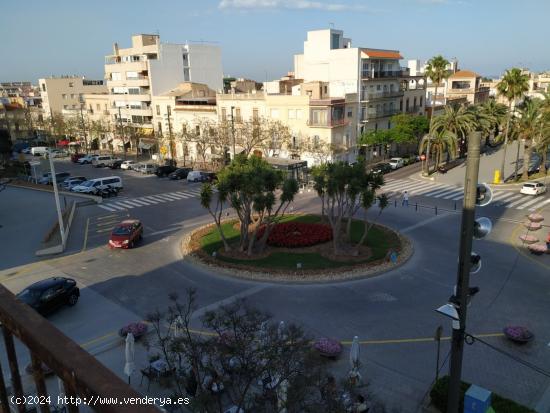  Negocio en pleno funcionamiento en la Ràpita. - TARRAGONA 