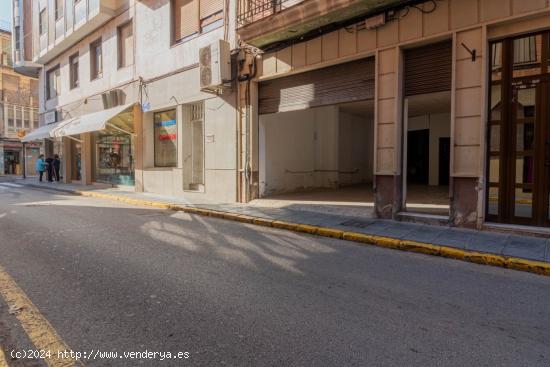 MONTA TU NEGOCIO CON UNA MÍNIMA INVERSIÓN LOCAL EN EL CENTRO - ALICANTE