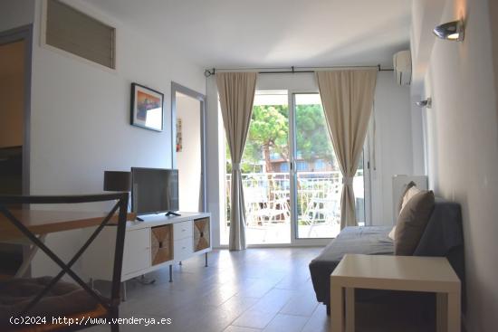 APARTAMENTO EN SALOU CON LICENCIA TURISTICA. - TARRAGONA