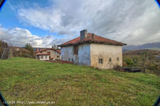 CASA DE PUEBLO A REHABILITAR CON TERRENO URBANO - BURGOS