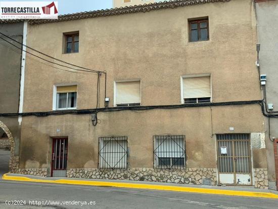 SE VENDE CASA EN CHINCHILLA PARA REFORMAR O PARA EDIFICAR, BUEN PRECIO - ALBACETE