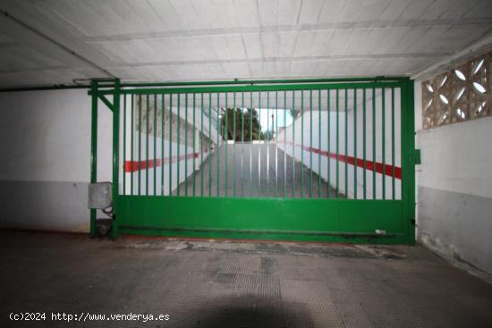  Garaje cabinado cerca de zona Centro y playa Levante. - ALICANTE 