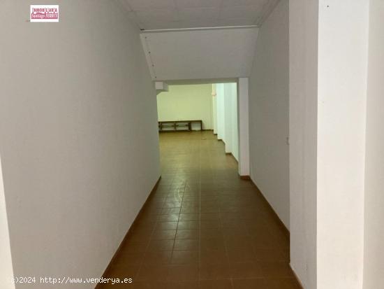 VENTA DE LOCAL COMERCIAL EN BENIFAIO - VALENCIA