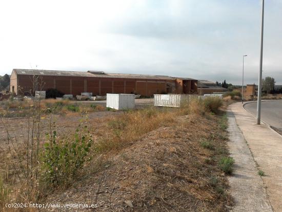 SOLAR INDUSTRIAL DE 38000m2 aprox.EN VENDA A PIERA - BARCELONA