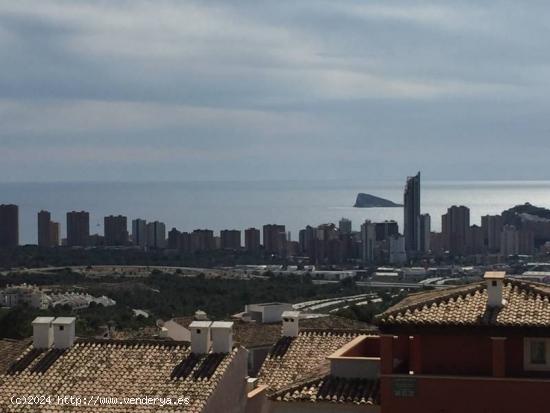 Parcela de uso terciario para viviendas turísticas - ALICANTE