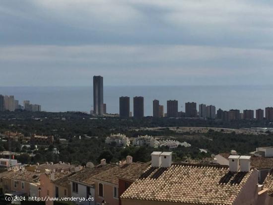 Parcela de uso terciario para viviendas turísticas - ALICANTE