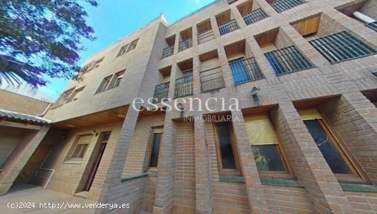 CASA residencial en venta en CALLE DOCTOR MARAÑON, XERESA - VALENCIA