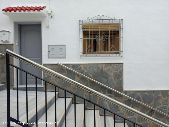 CASA DE TRES HABITACIONES EN MACAEL ( ALMERÍA ). - ALMERIA