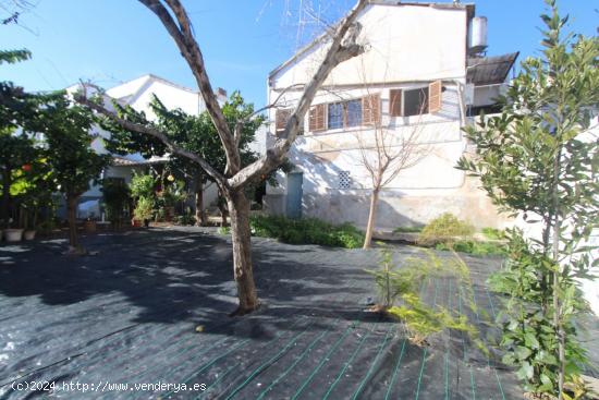 CASA EN PALMA - SON ESPANYOLET / COLEGIOS - BALEARES