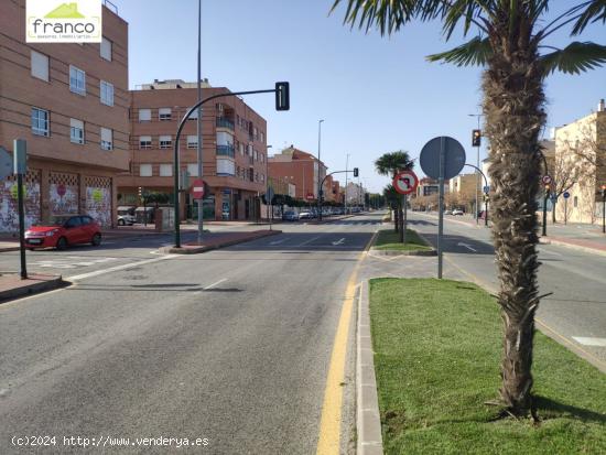 LOCAL CON VISTAS DESDE CIUDAD DE ARANJUEZ - MURCIA